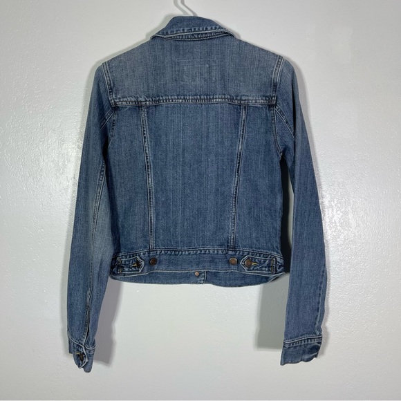 Abercrombie & Fitch, Denim Jacket. Size Medium. In excellent condition! - Picture 6 of 6